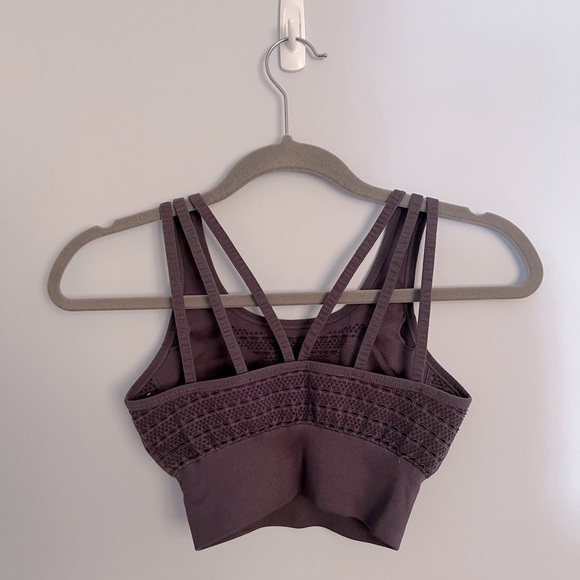 Gymshark Crop Top - Picture 3 of 3